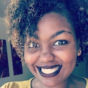 Meet your Posher, Davida